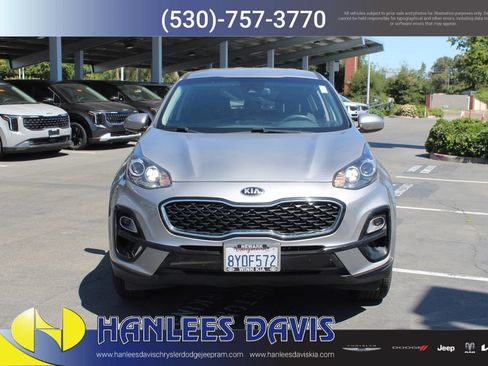 Used 2022 Kia Sportage LX AWD/4WD image 4