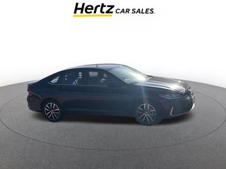 Used 2025 Volkswagen Jetta SE video 1