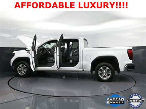 Used 2025 GMC Sierra 1500 SLT image 50