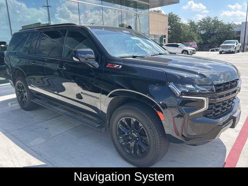 Used 2023 Chevrolet Suburban Z71 AWD/4WD image 3