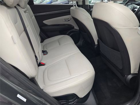 Used 2024 Hyundai Tucson Limited image 11