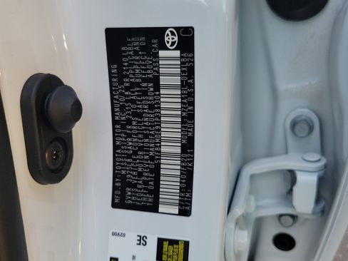 Used 2026 Toyota Corolla LE image 30