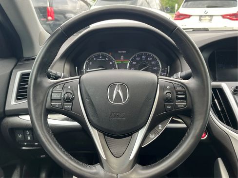 Used 2020 Acura TLX image 17