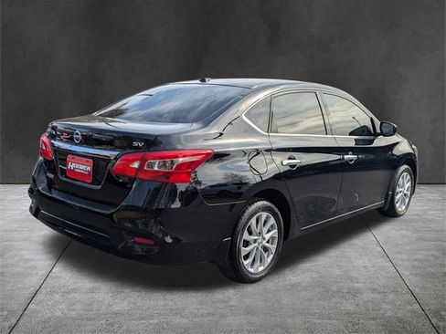 Used 2019 Nissan Sentra SV image 4