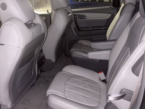 Used 2014 Chevrolet Traverse LTZ image 6