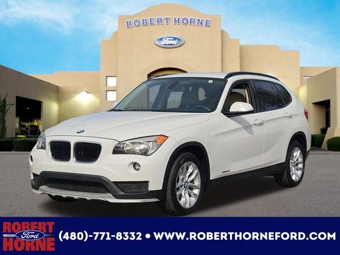 Used 2015 BMW X1 xDrive28i image 1