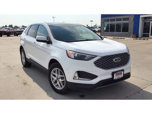 Used 2024 Ford Edge SEL w/ Convenience Package AWD/4WD image 7