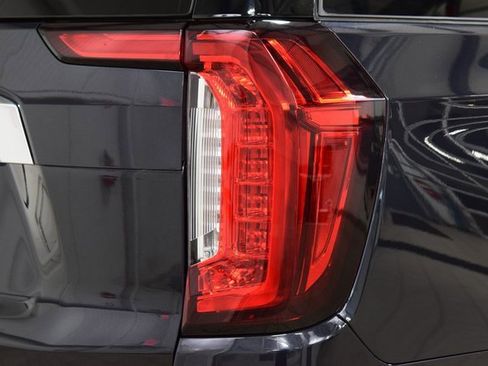 Used 2024 GMC Yukon Denali w/ LPO, Floor Liner Package image 21