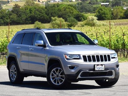 Used 2015 Jeep Grand Cherokee Limited w/ Luxury Group II