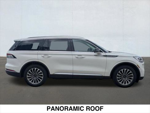 Used 2023 Lincoln Aviator Reserve w/ Equipment Group 201A RWD image 6