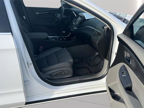 Used 2018 Chevrolet Impala LS image 13