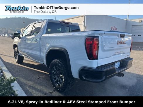 New 2026 GMC Sierra 1500 AT4X image 9