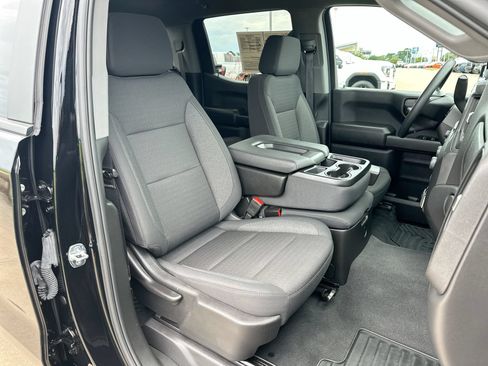Used 2025 Chevrolet Silverado 1500 Custom AWD/4WD image 23