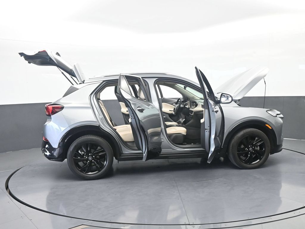 Used 2024 Buick Encore GX Sport Touring FWD image 68