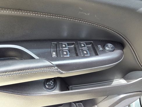 Used 2016 Cadillac SRX Luxury w/ Driver Awareness Package FWD image 30