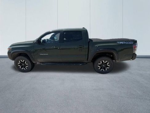 Used 2021 Toyota Tacoma TRD Off-Road w/ TRD Premium Off Road Package AWD/4WD image 7