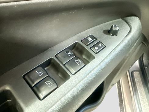 Used 2015 INFINITI Q40 AWD w/ Navigation Package image 19