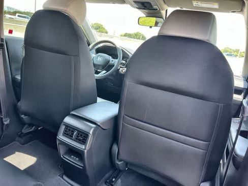 Used 2024 Honda CR-V EX image 13