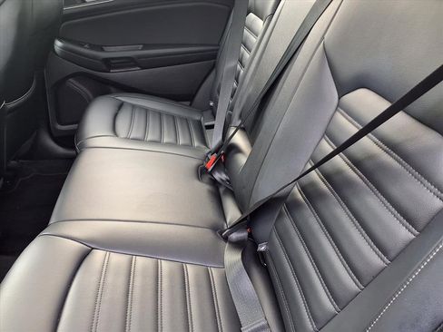 Used 2024 Ford Edge SEL image 31