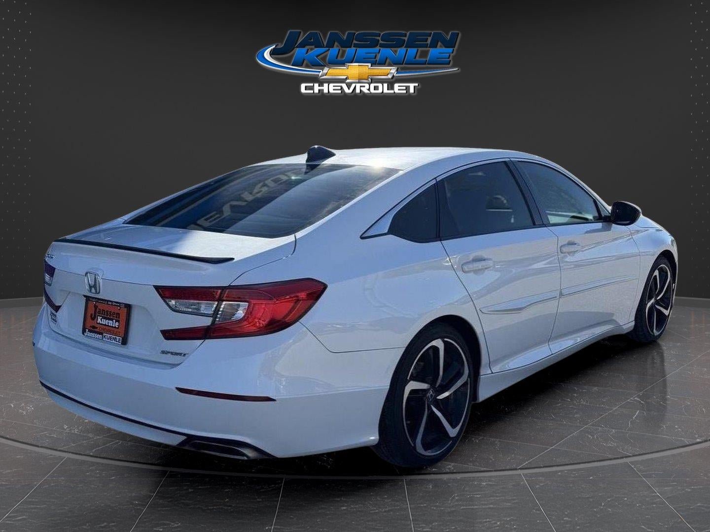 Used 2022 Honda Accord Sport image 4