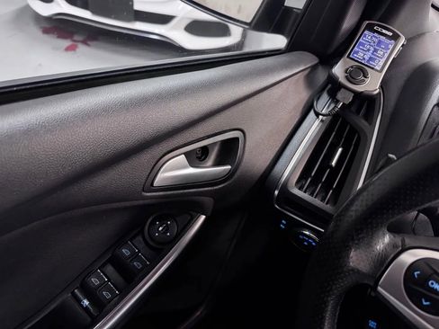 Used 2013 Ford Focus ST image 19