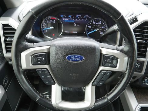 Used 2021 Ford F250 Lariat w/ Lariat Ultimate Package AWD/4WD image 20