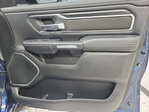 Used 2023 RAM 1500 Laramie AWD/4WD image 25