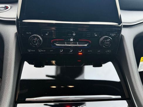 New 2025 Jeep Grand Cherokee Limited w/ MOPAR Finishing Package image 22