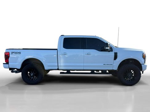 Used 2021 Ford F350 Lariat image 6
