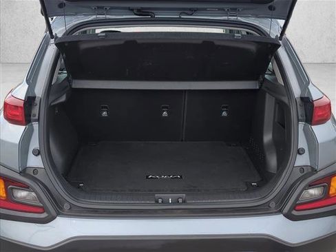 Used 2021 Hyundai Kona SE w/ Cargo Package FWD image 7