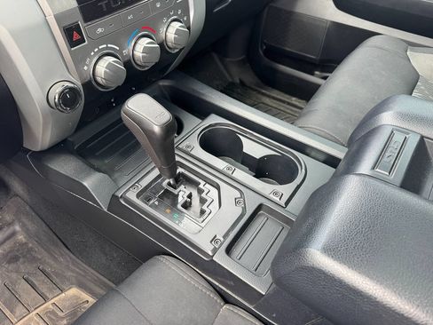 Used 2019 Toyota Tundra SR5 AWD/4WD image 23