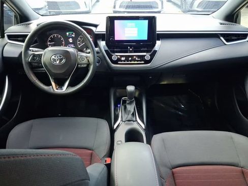 Used 2024 Toyota Corolla SE FWD image 7