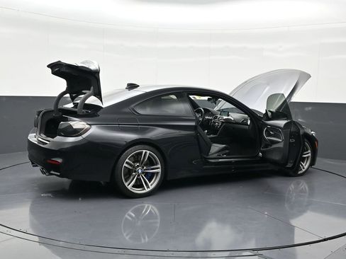 Used 2019 BMW M4 Coupe image 33