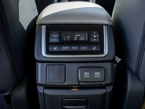 Used 2019 Subaru Ascent Limited AWD/4WD image 19