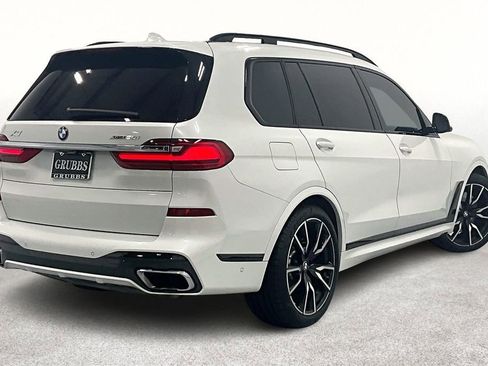 Used 2019 BMW X7 xDrive50i w/ Dynamic Handling Package image 2