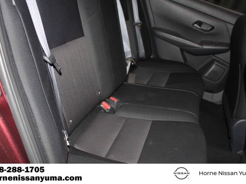 Used 2024 Nissan Sentra SV FWD image 7