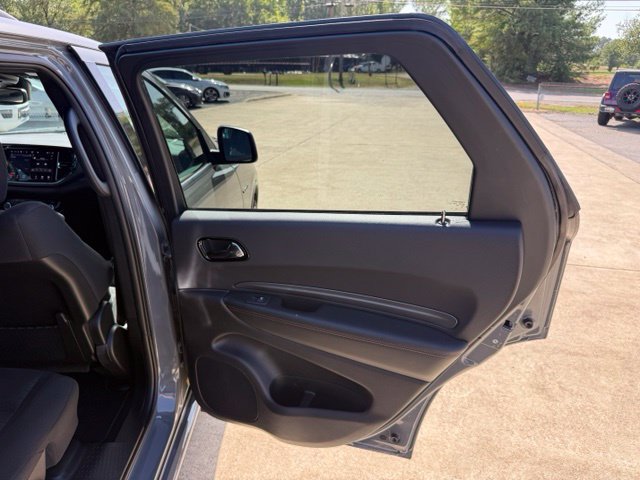 Used 2025 Dodge Durango R/T w/ Blacktop Package AWD/4WD image 17
