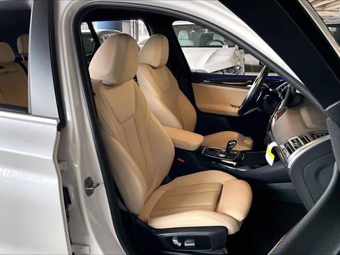 Used 2023 BMW X3 sDrive30i w/ Convenience Package image 8
