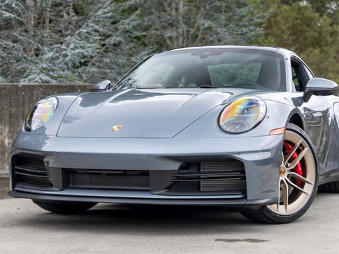 Used 2025 Porsche 911 Carrera S image 7