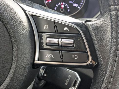 Certified 2023 Kia Forte LXS FWD image 25