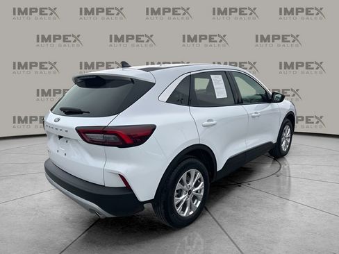 Used 2024 Ford Escape Active image 5