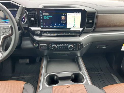 New 2026 Chevrolet Silverado 3500 High Country w/ High Country Premium Package image 19