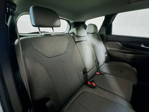 Used 2019 Hyundai Santa Fe SE image 24