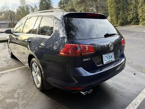 Used 2015 Volkswagen Golf TDI S image 7