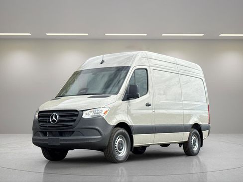 New 2025 Mercedes-Benz Sprinter 2500 image 8