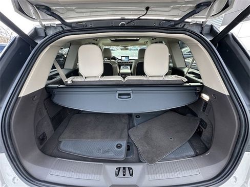 Certified 2023 Lincoln Aviator Standard w/ Premium Package image 42