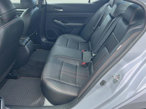 Used 2025 Nissan Altima 2.5 SR w/ SR Premium Package AWD/4WD image 23