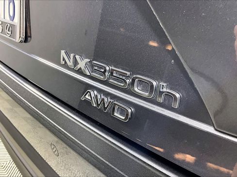 Used 2024 Lexus NX 350h AWD w/ Vision Package image 9