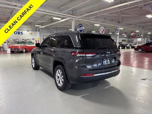 Used 2022 Jeep Grand Cherokee Limited AWD/4WD image 3
