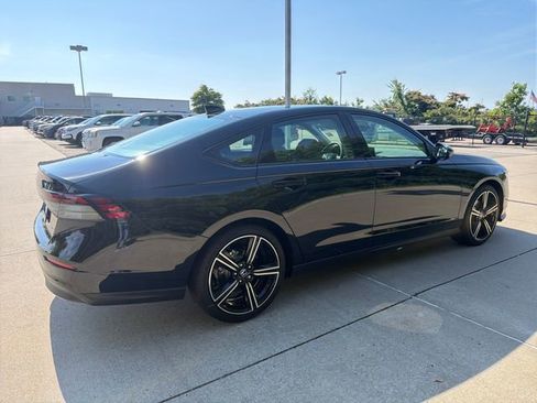 New 2026 Honda Accord SE image 5